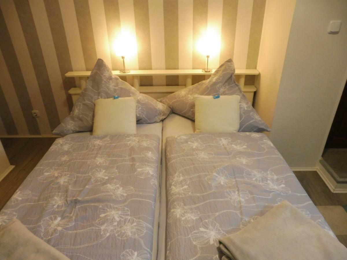 Haus Schwalbennest Apartment Undeloh Bagian luar foto